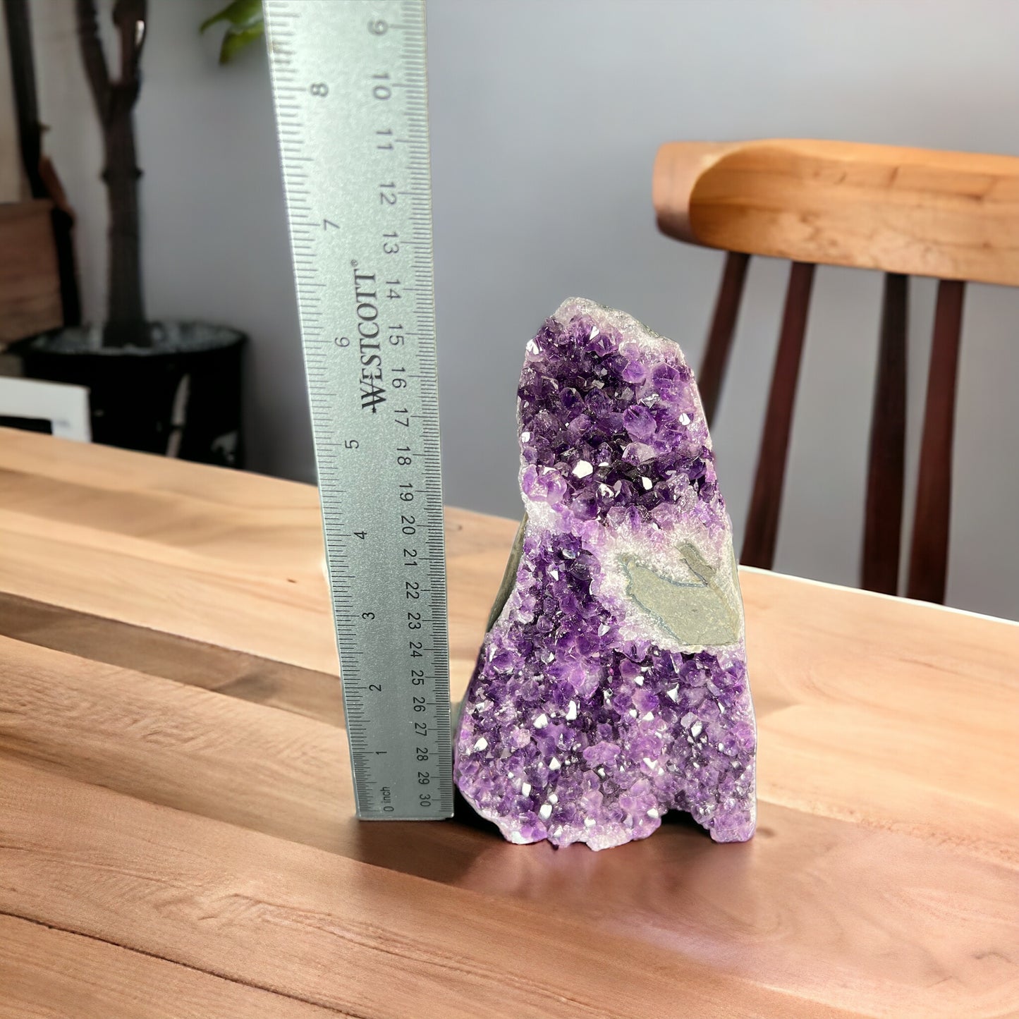 Amethyst A102