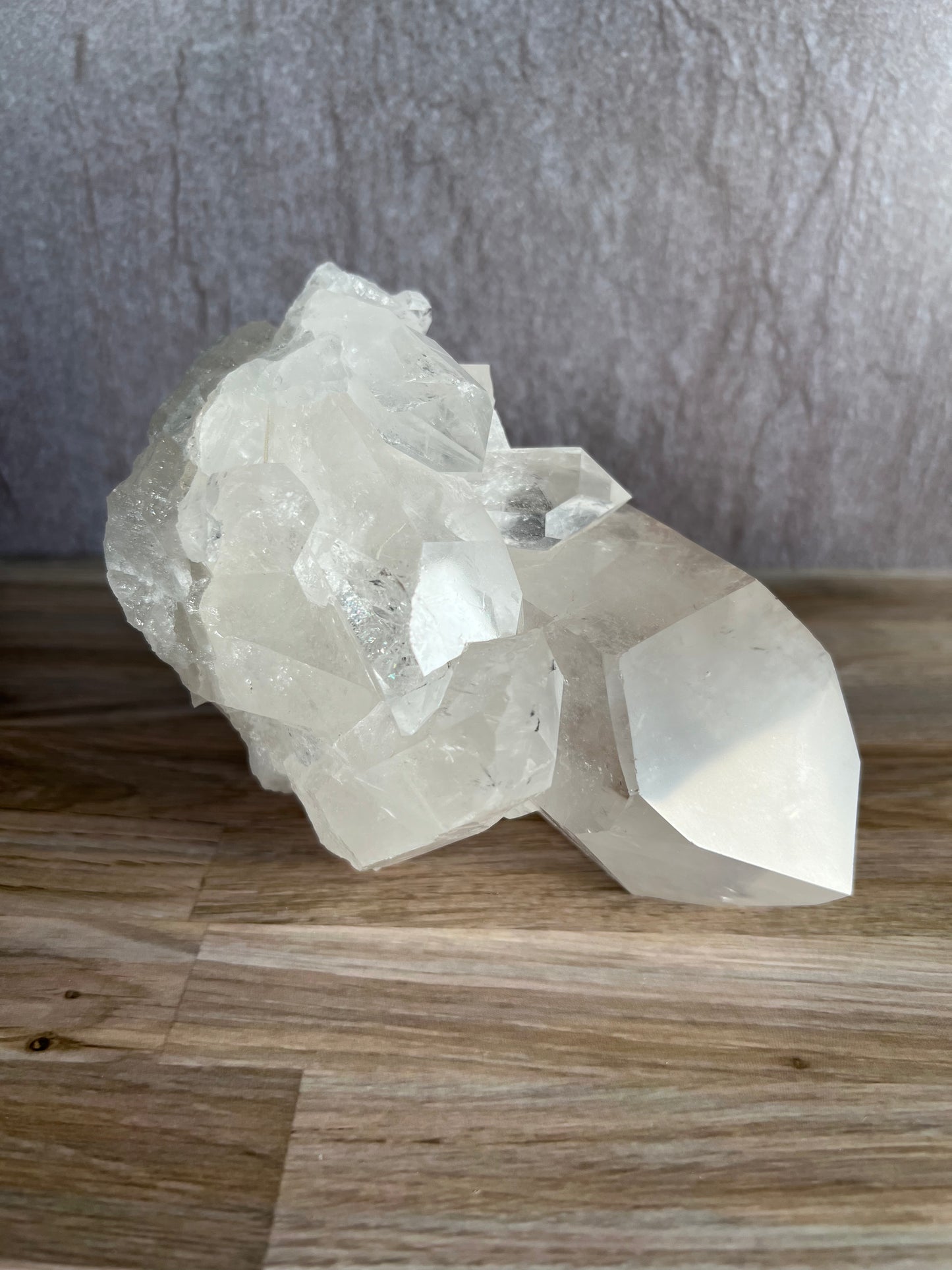Quartz Crystal Cluster Q101