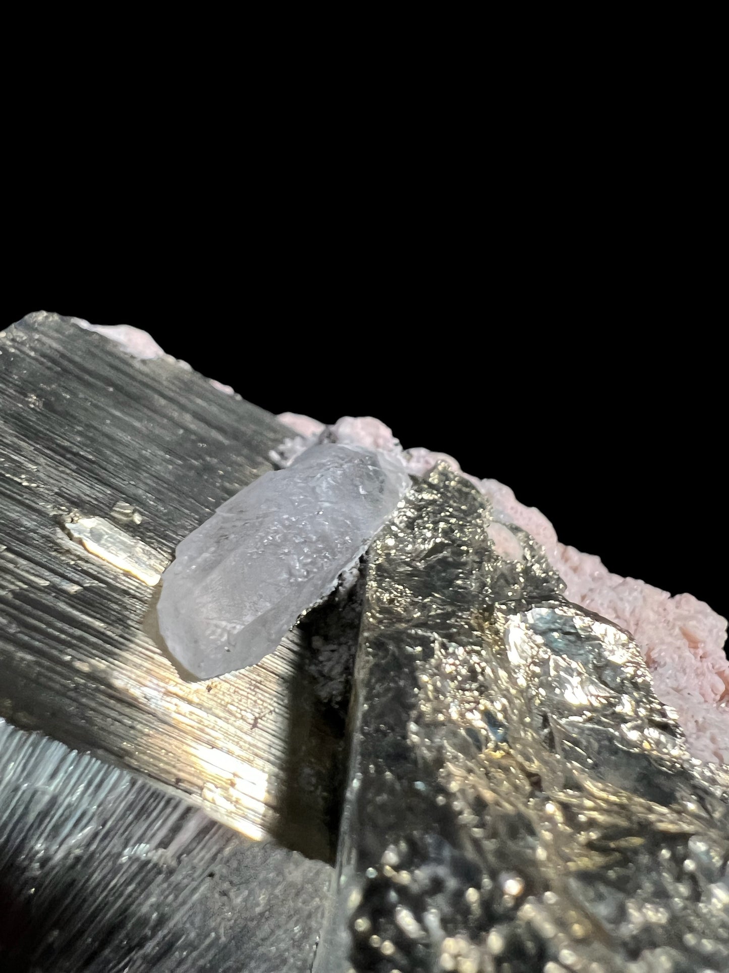 Pyrite Cluster With Quartz Inclusion P102 18oz