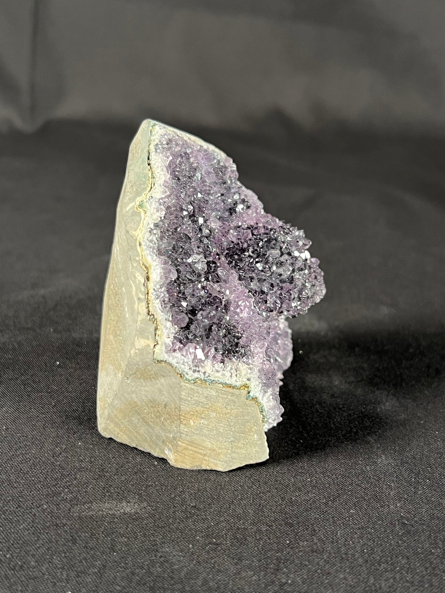 Black Amethyst Cut Base BA103