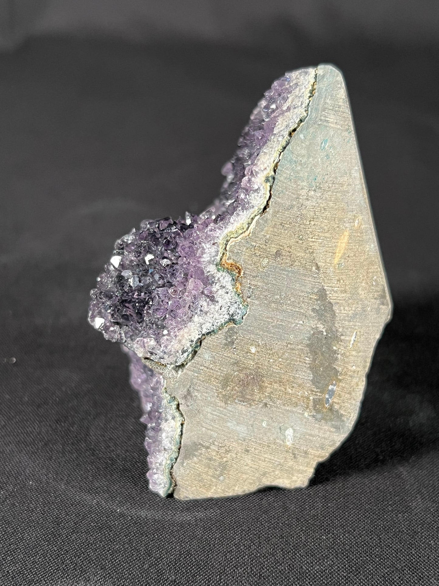 Black Amethyst Cut Base BA103